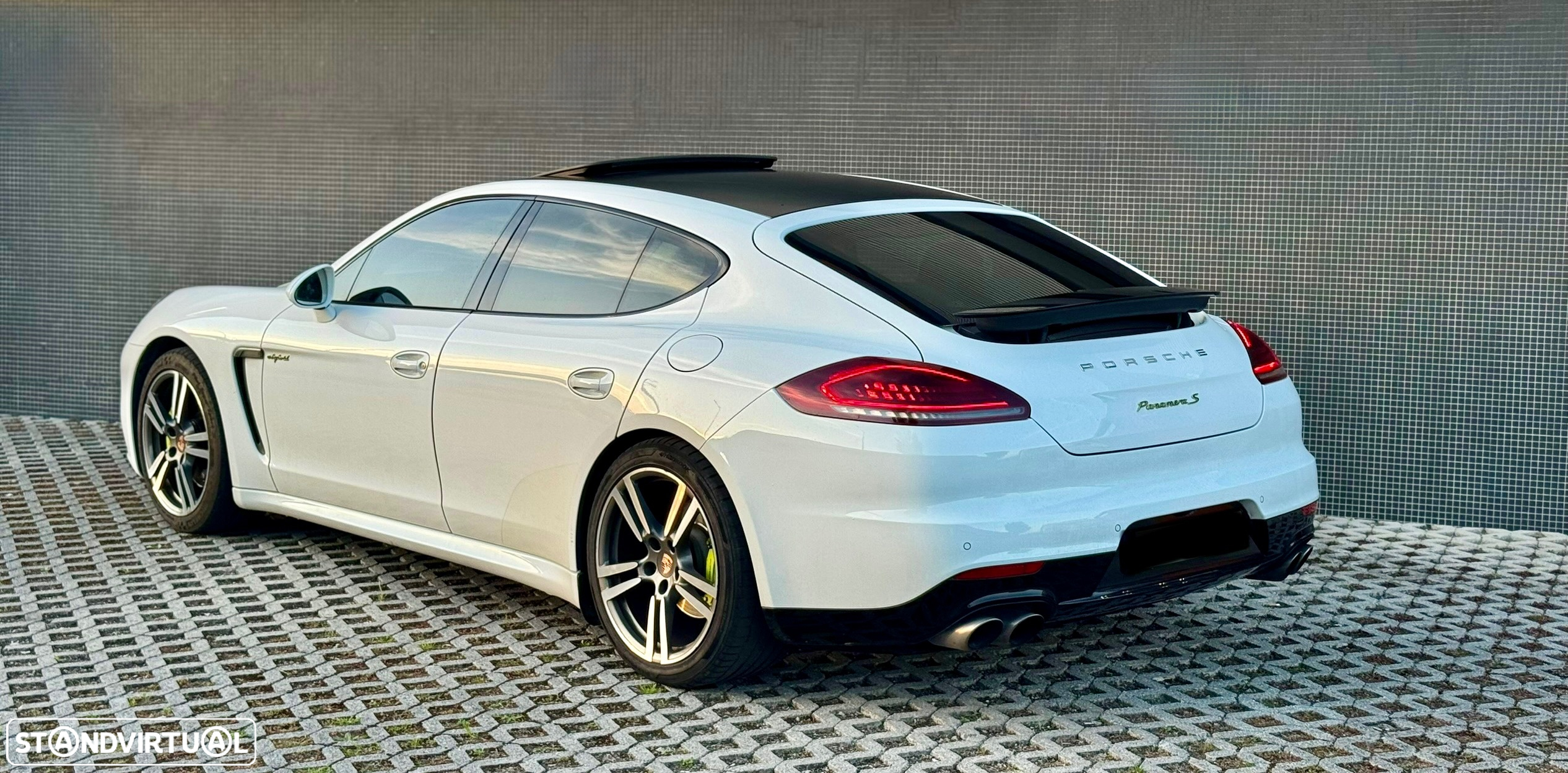 Porsche Panamera S Hybrid - 2
