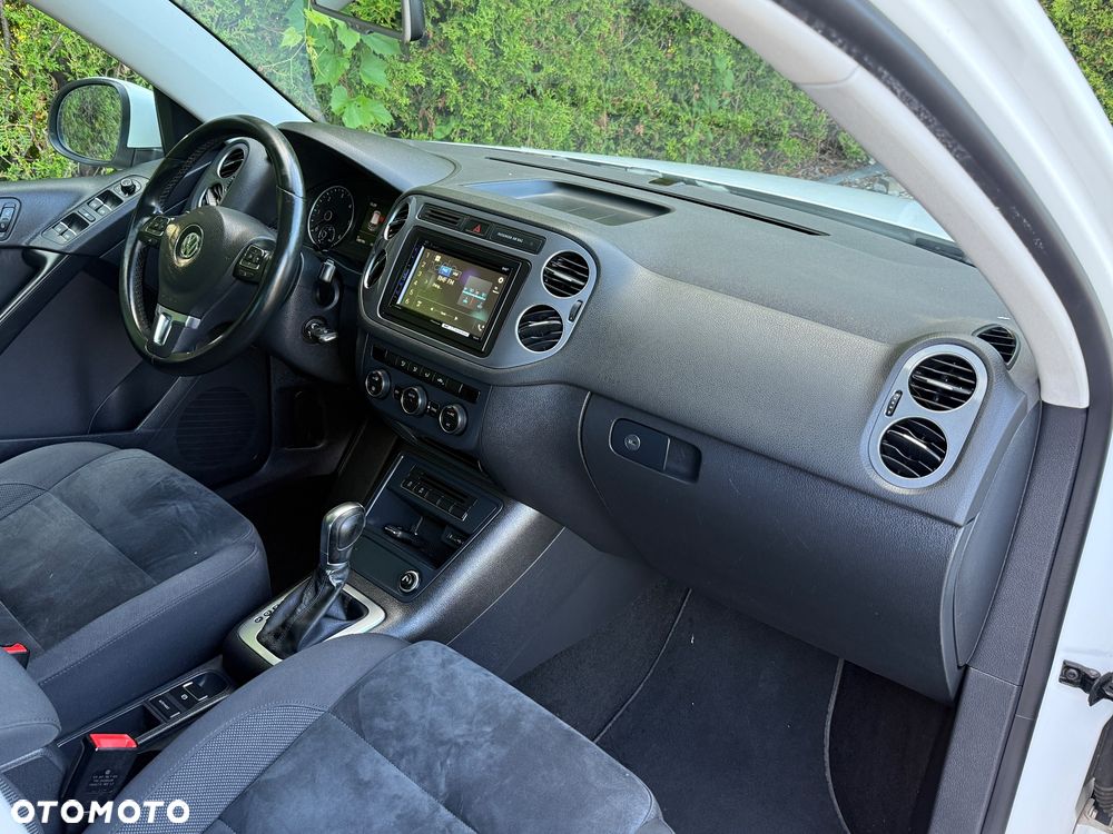 Volkswagen Tiguan 2.0 TDI SCR 4MOTION BlueMotion Technology DSG Sport & Style - 6