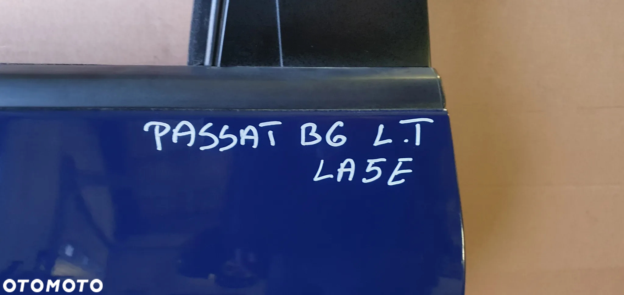 Drzwi lewy tył tylne lewe VW Passat B6 LA5E Kombi - 7