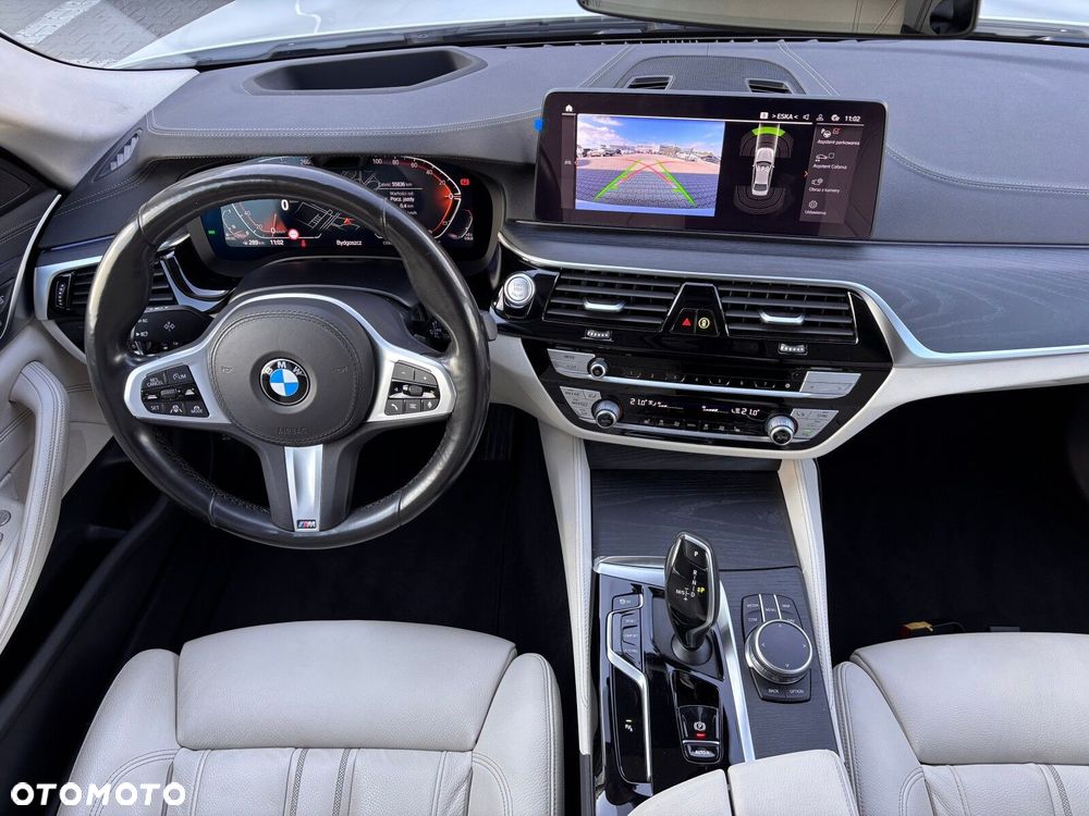 BMW Seria 5 518d Luxury Line - 29