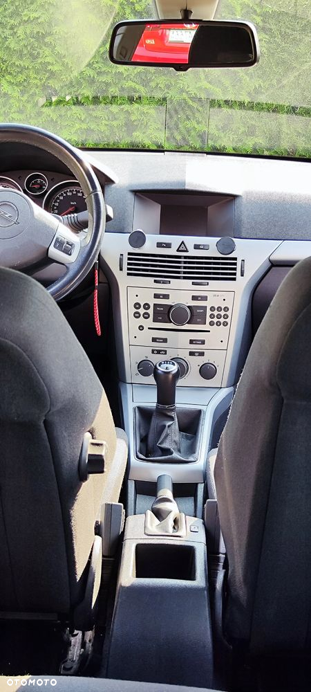 Opel Astra III 1.6 Enjoy - 14