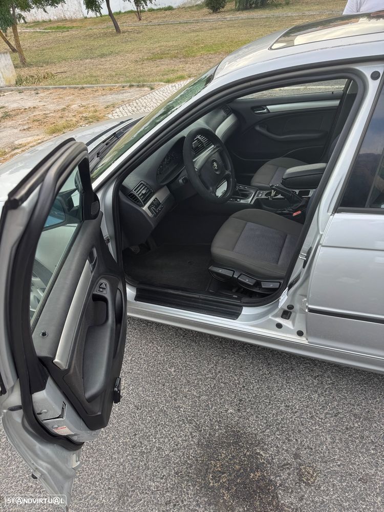 BMW 320 d - 18