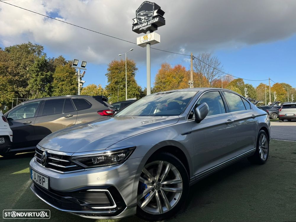 VW Passat 1.4 TSI GTE Plug-in - 1