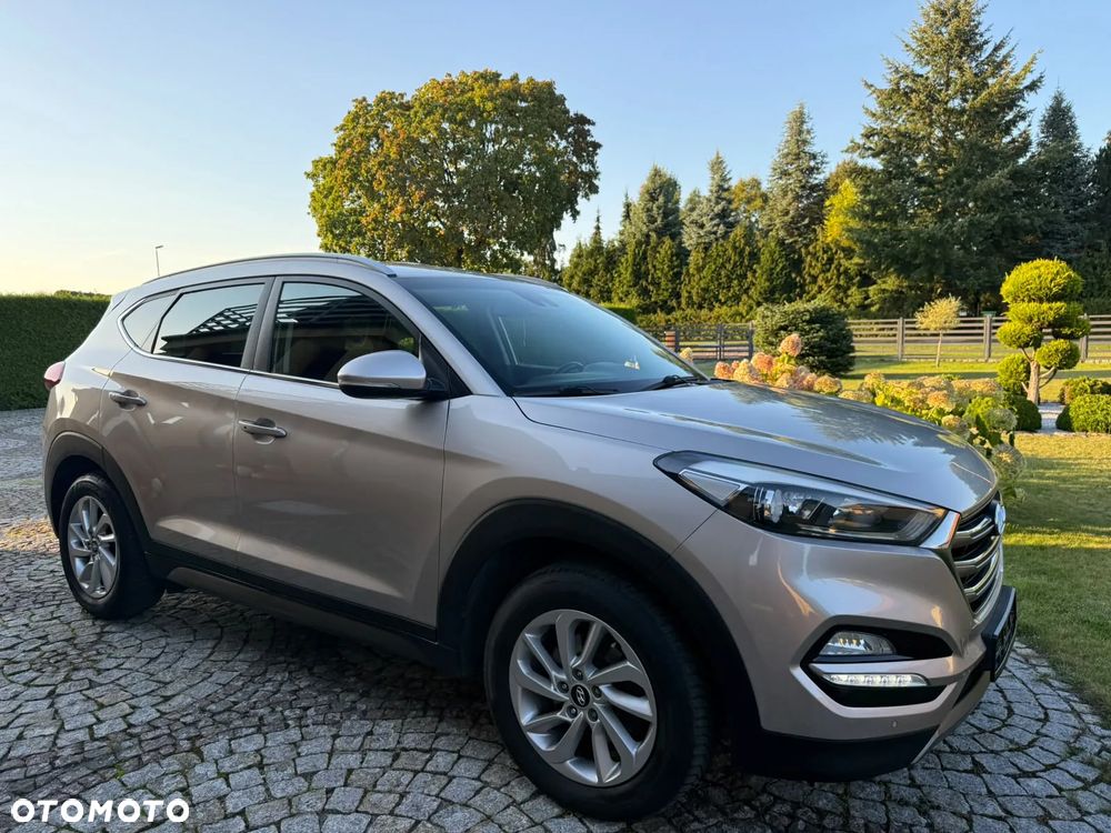 Hyundai Tucson - 2