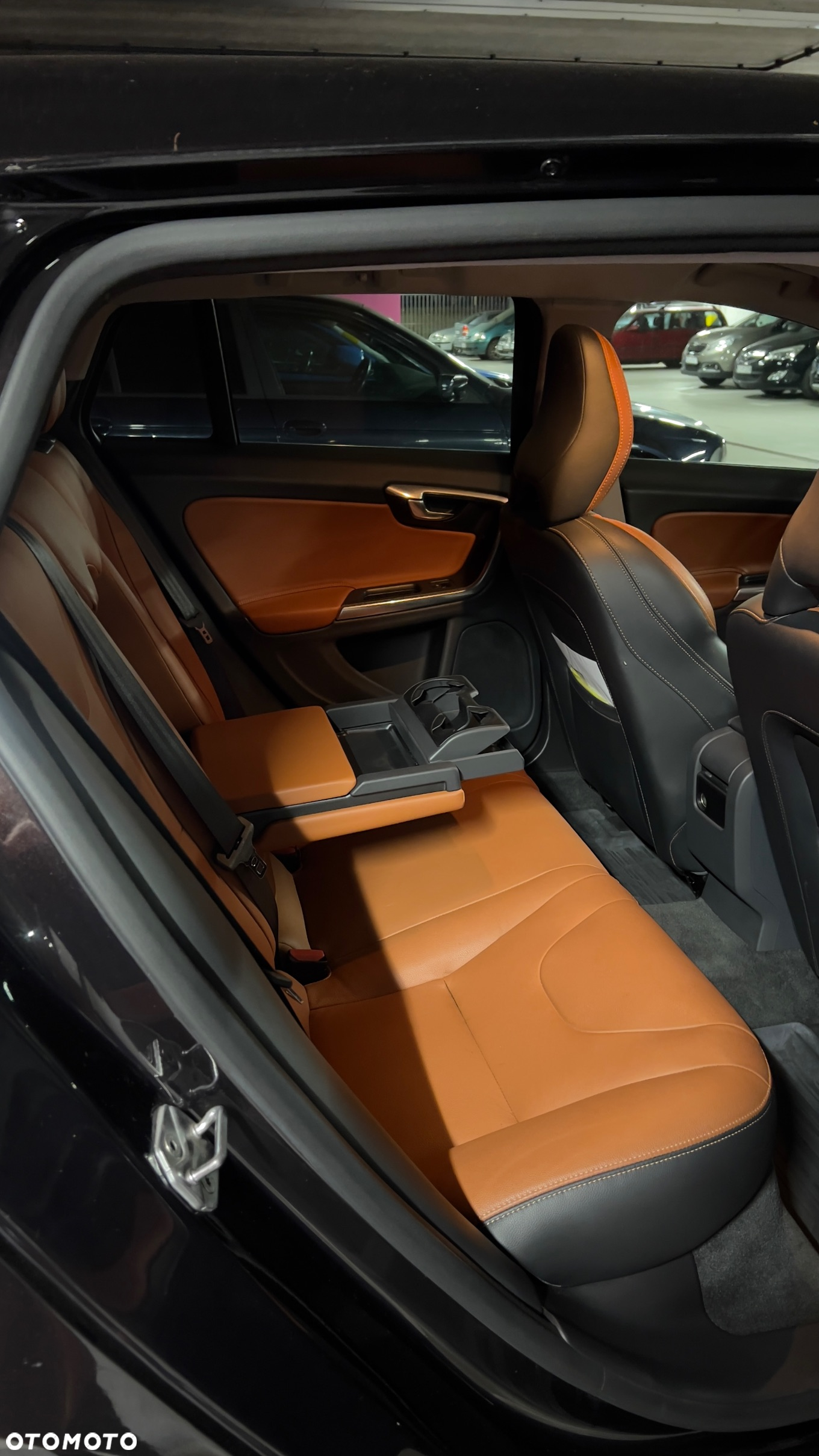 Volvo V60 D4 Drive-E Summum - 10
