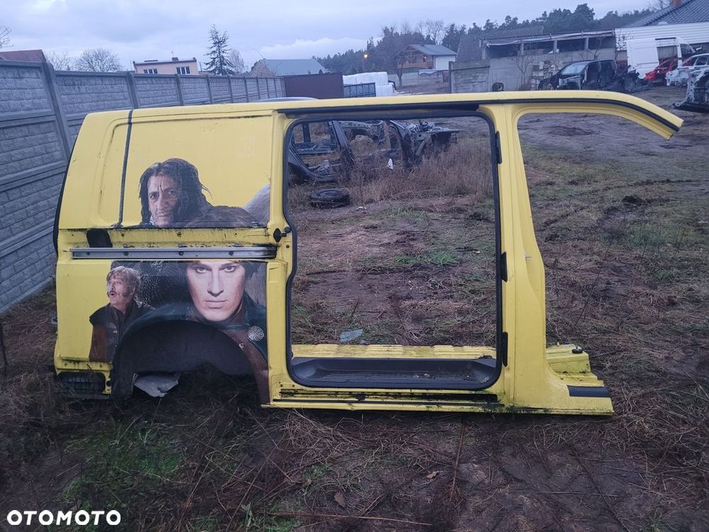 VW VOLKSWAGEN T5 ĆWIARTKA PRAWA BOK TYŁ PRZÓD - 1