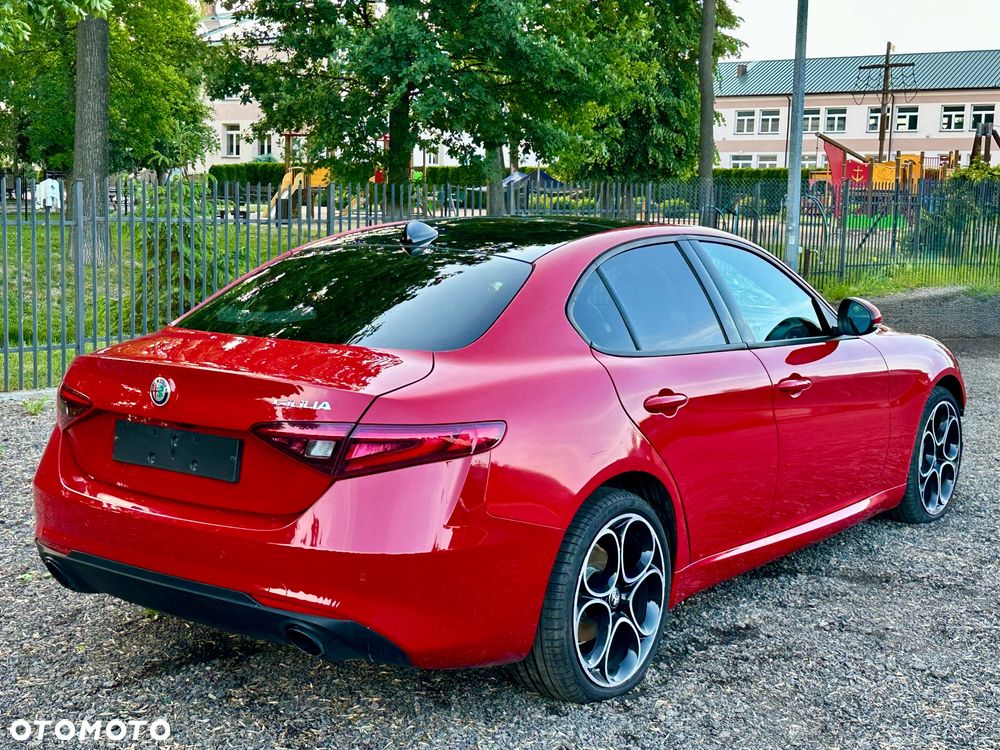 Alfa Romeo Giulia 2.0 Turbo - 7