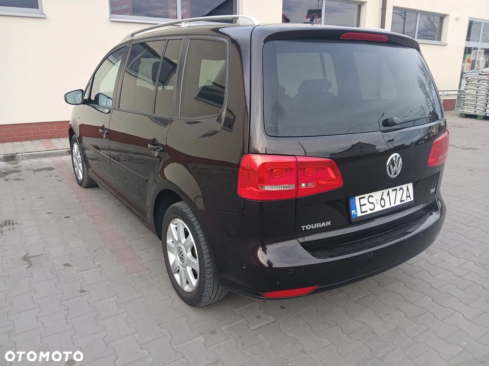 Volkswagen Touran 1.6 TDI DPF BlueMotion Technology DSG Comfortline - 10