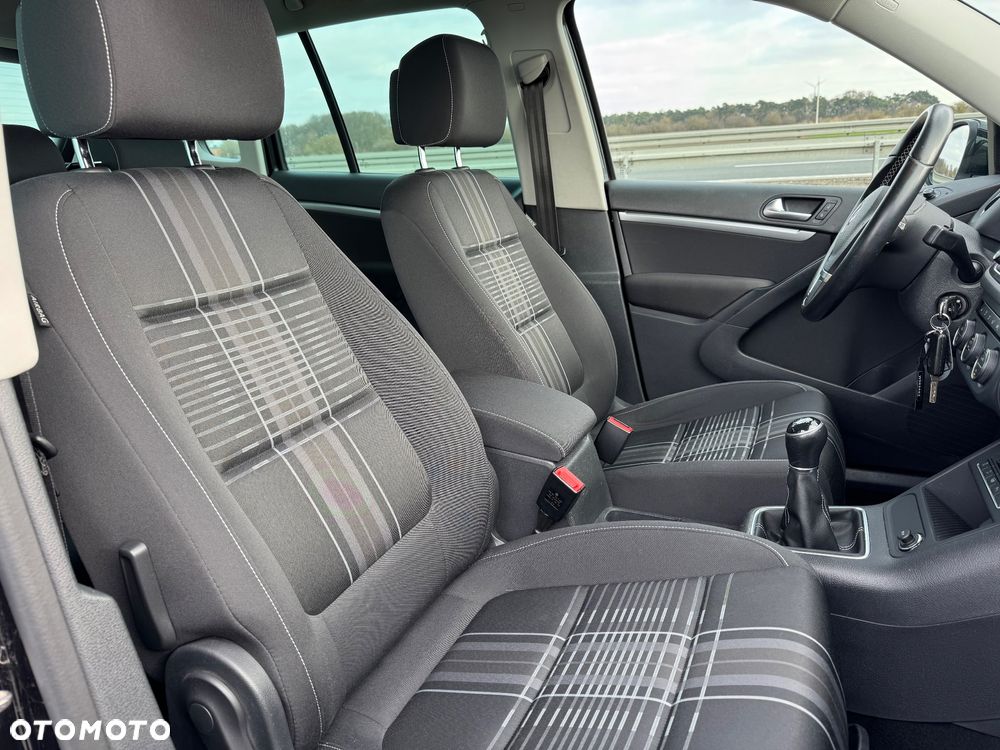 Volkswagen Tiguan 1.4 TSI BlueMotion Technology Lounge Sport & Style - 29