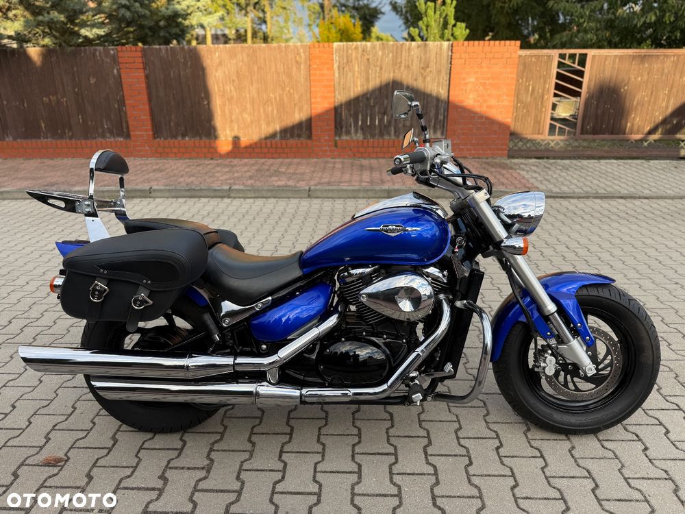 Suzuki Intruder - 7