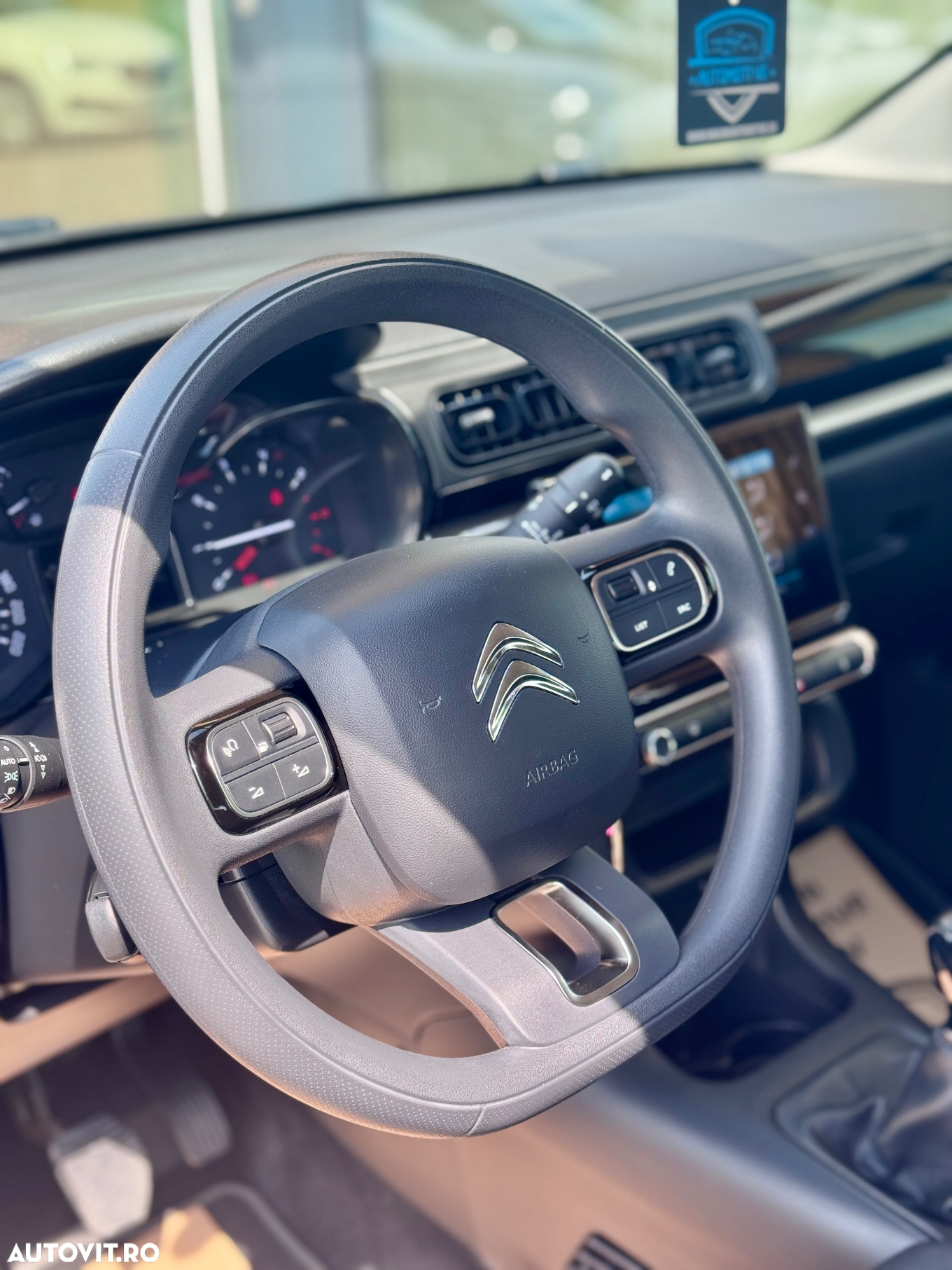 Citroën C3 1.2 PureTech S&S BVM5 Feel - 8