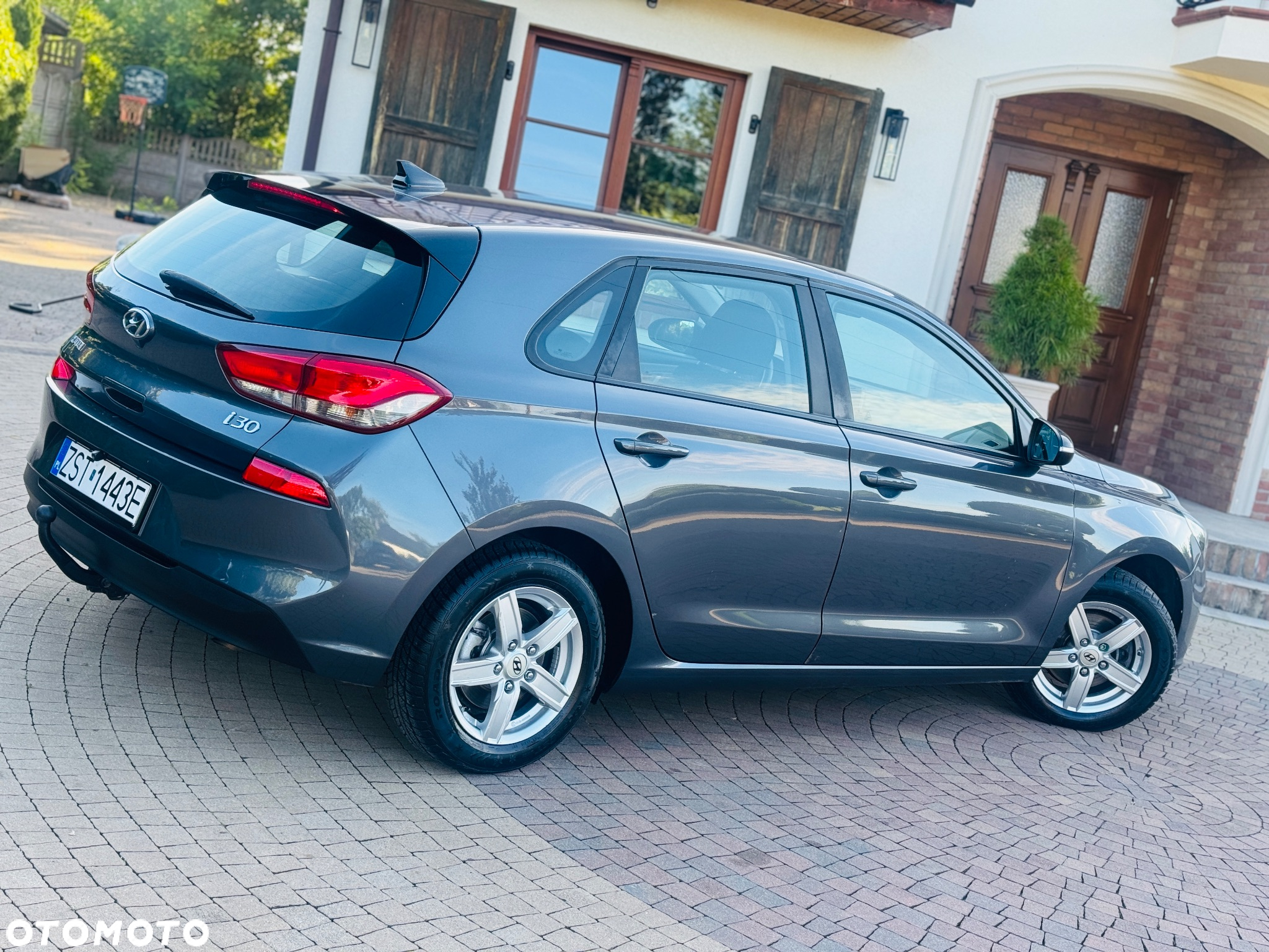 Hyundai i30 1.4 Premiere Comfort - 4