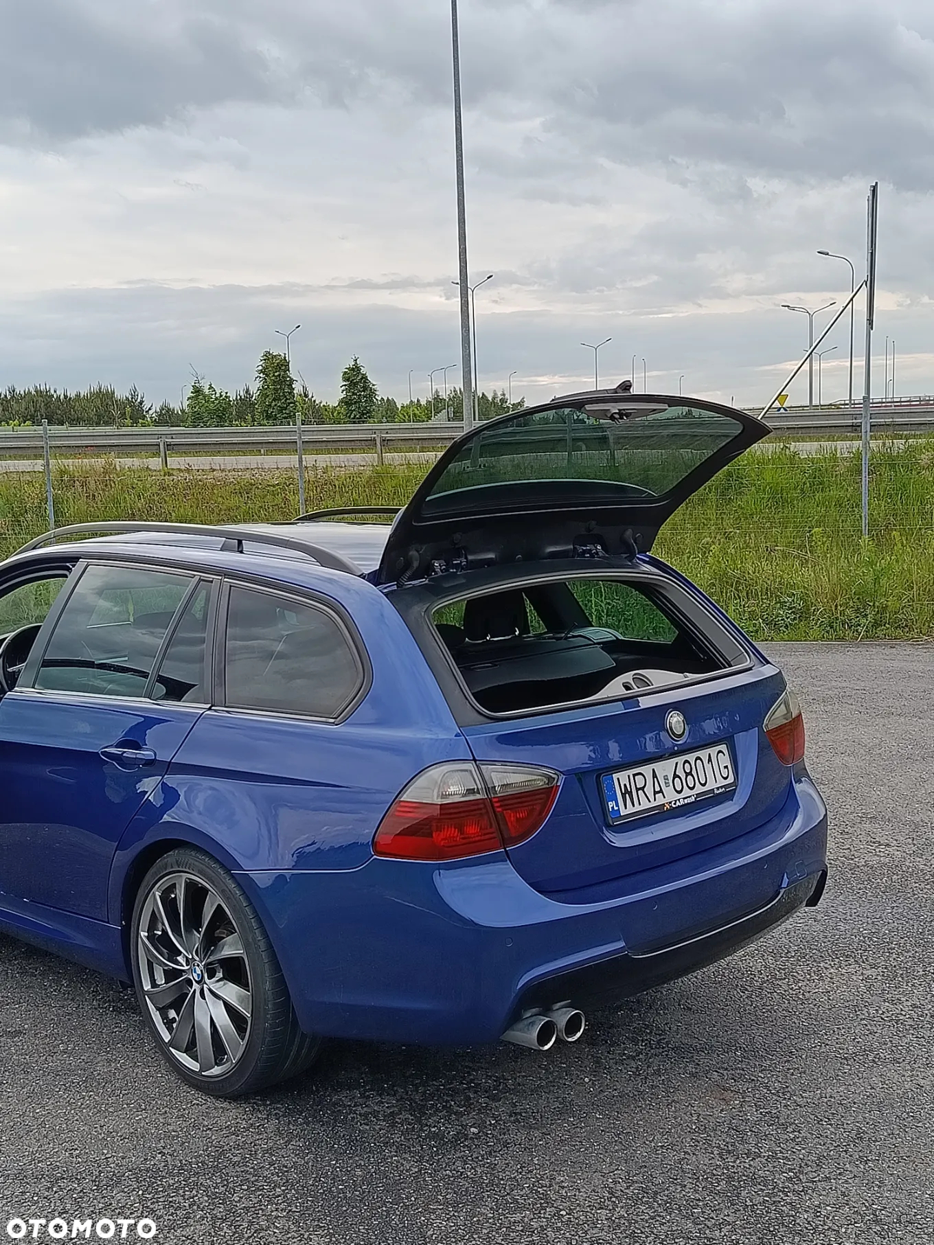 BMW Seria 3 318d - 4