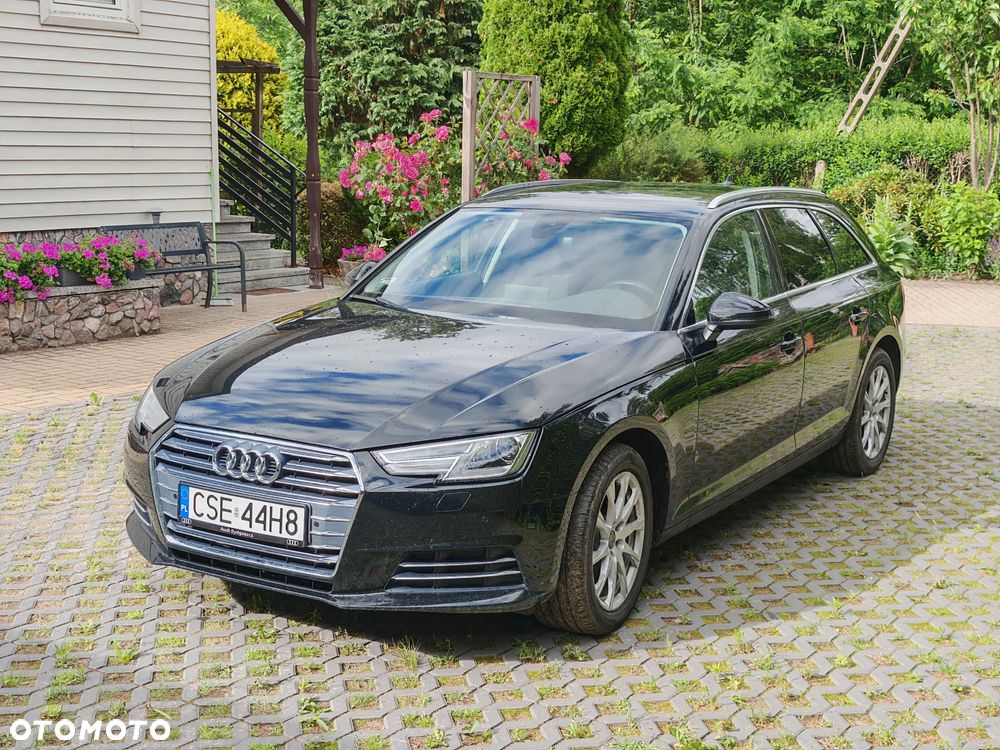 Audi A4 Avant 2.0 TDI S tronic - 1