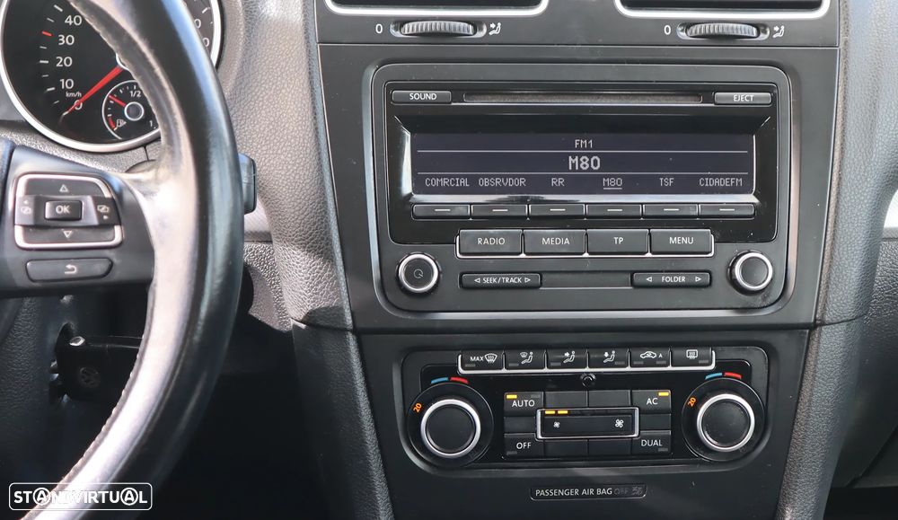 VW Golf 1.6 TDi DPF BlueMotion MATCH - 17