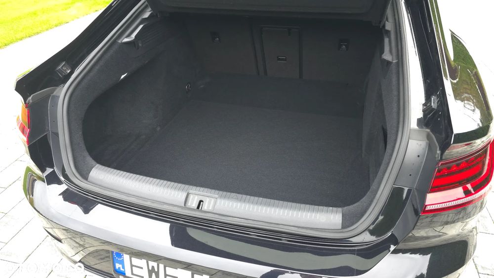 Volkswagen Arteon 2.0 TSI 4Motion R-Line Edition DSG - 19