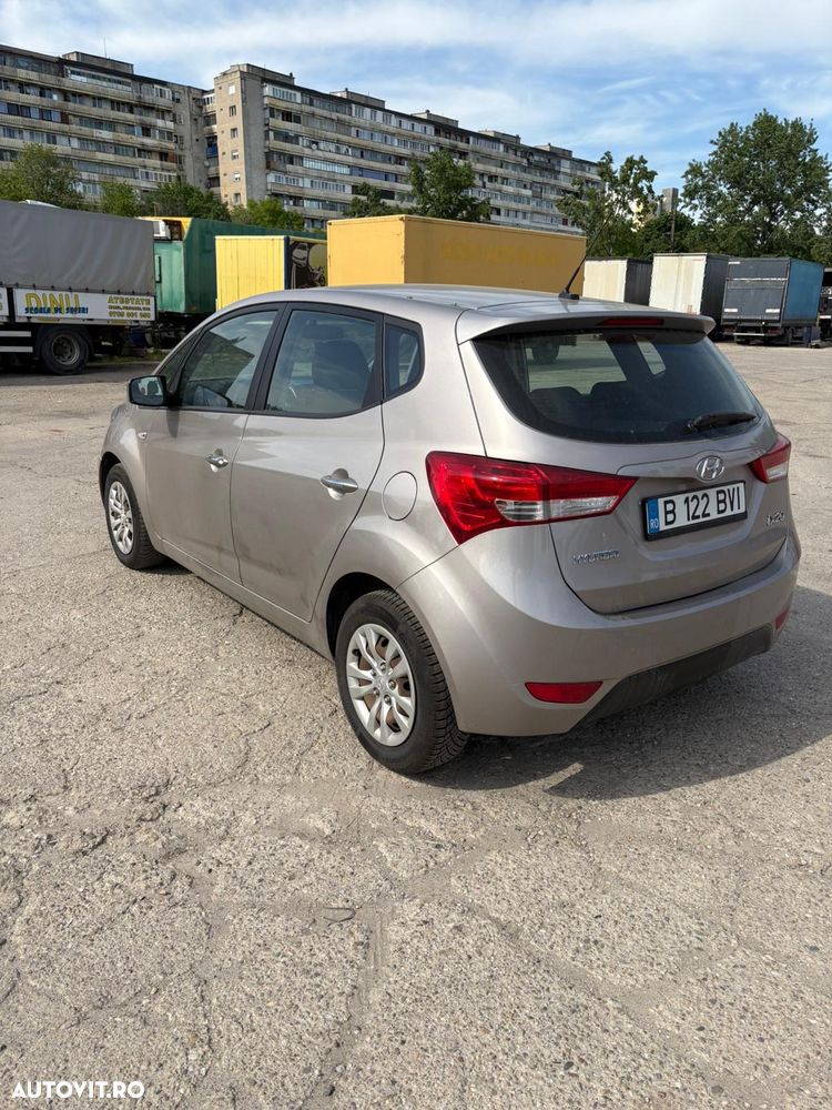 Hyundai ix20 - 2