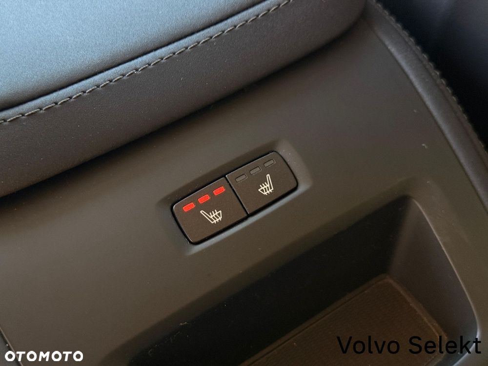 Volvo XC 90 - 39