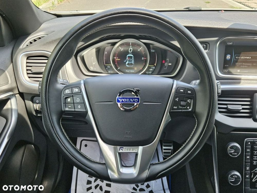 Volvo V40 D2 R-Design Momentum - 11
