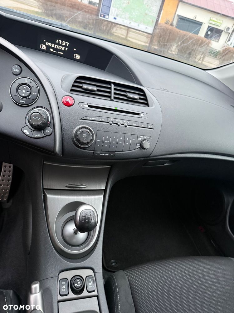 Honda Civic 1.4 i-VTEC Type S - 10