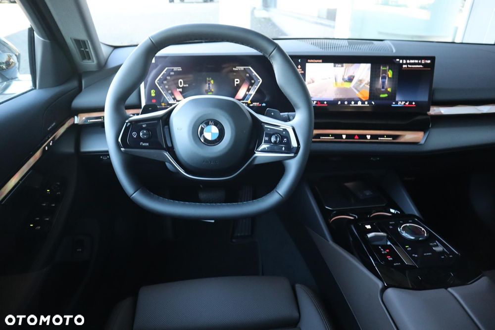 BMW Seria 5 - 22