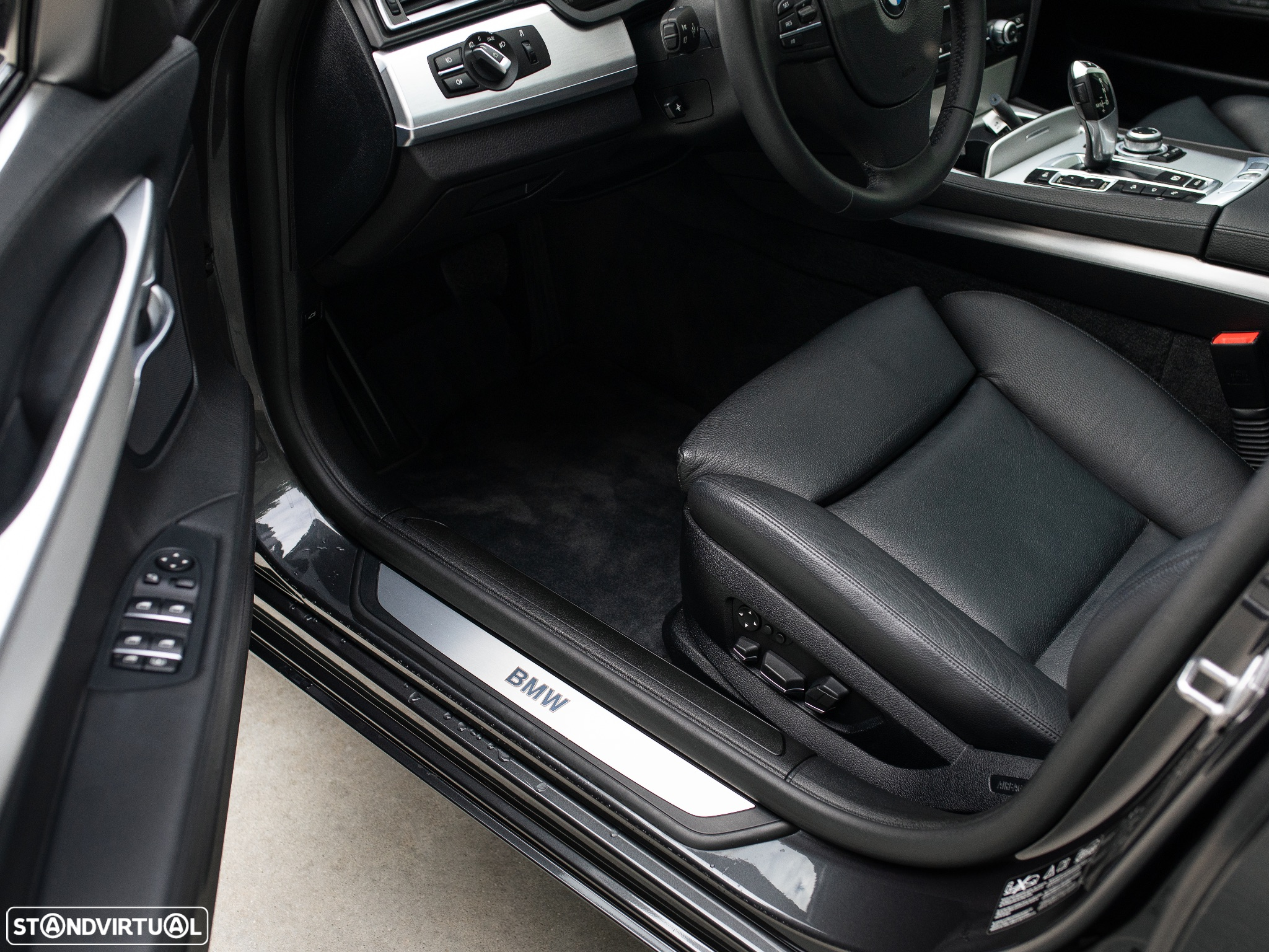 BMW 750 Li xDrive - 21