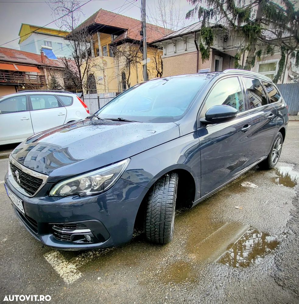 Peugeot 308 PureTech 110 Stop & Start Style - 1