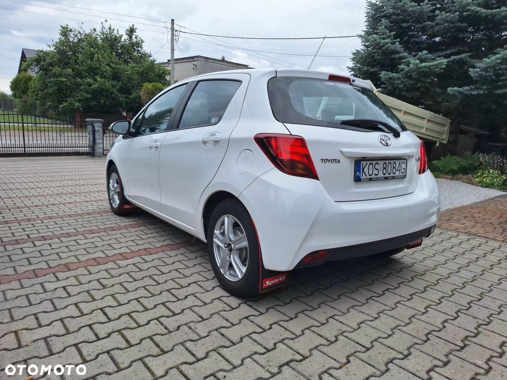 Toyota Yaris - 11