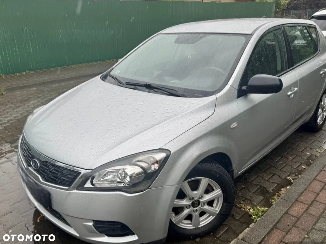 Kia Ceed Cee'd 1.4 M Euro2012 - 2