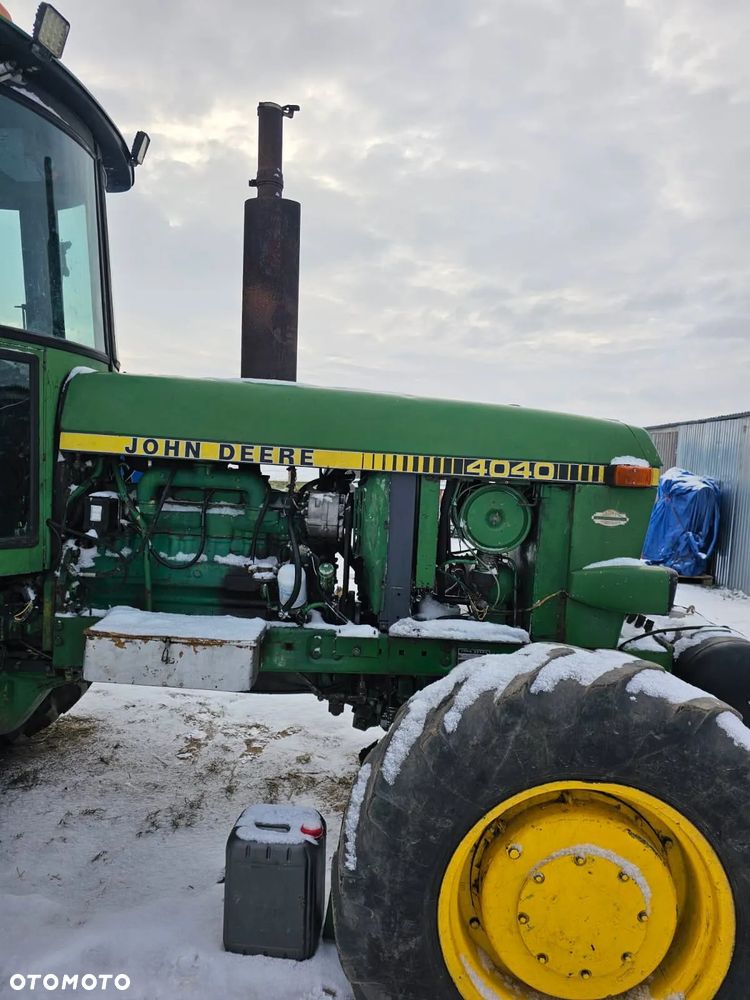 John Deere 4040 - 4