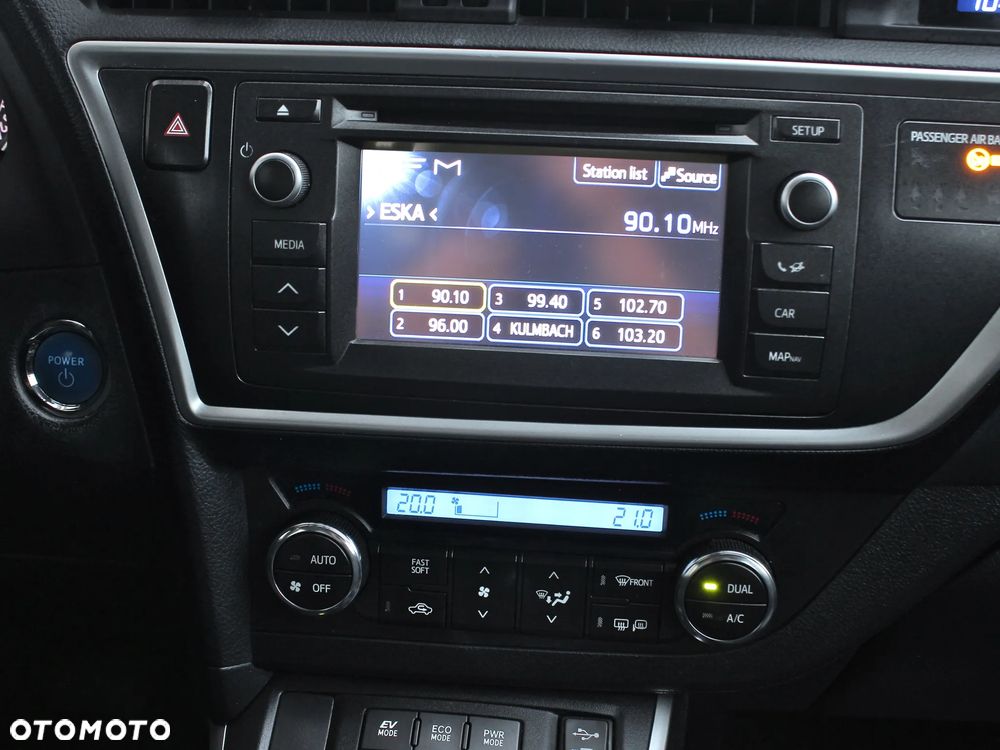 Toyota Auris - 21