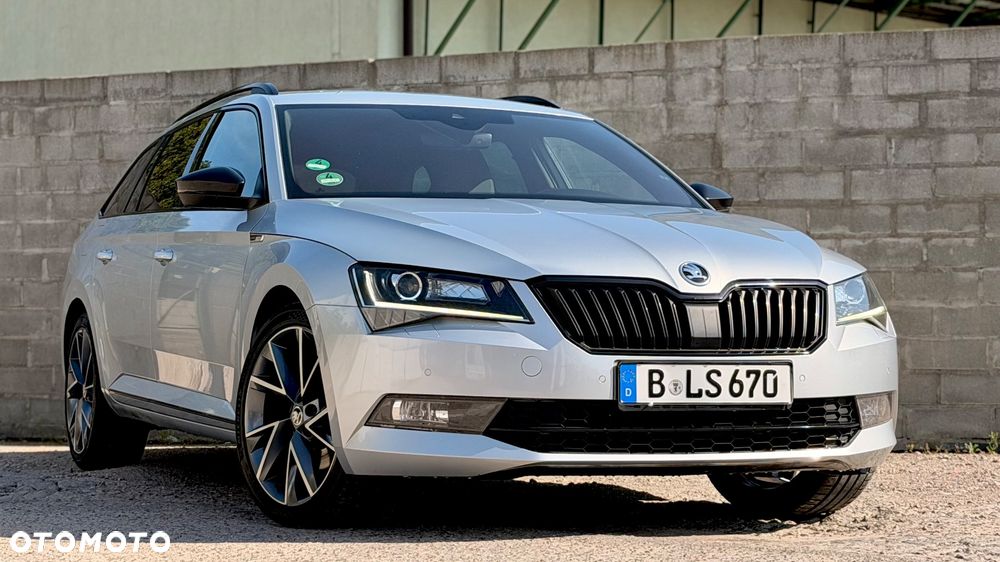 Skoda Superb 1.8 TSI DSG SportLine - 27