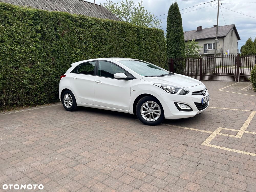 Hyundai i30 1.4 Trend - 3