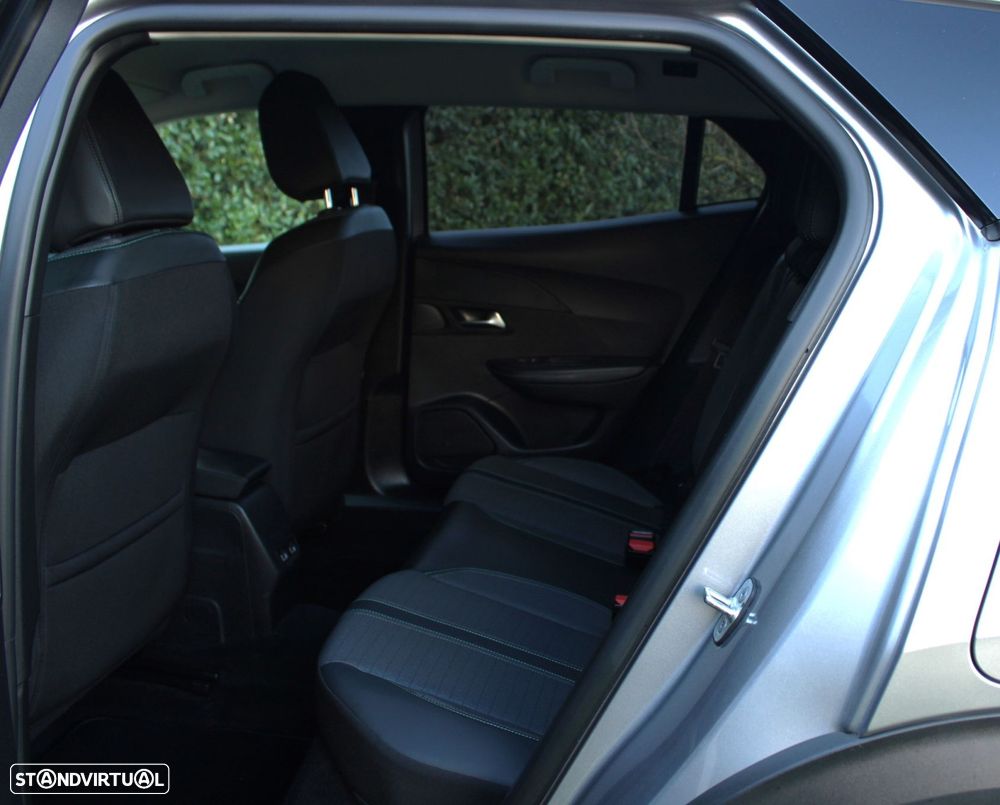 Peugeot 2008 1.2 PureTech Allure Pack - 12