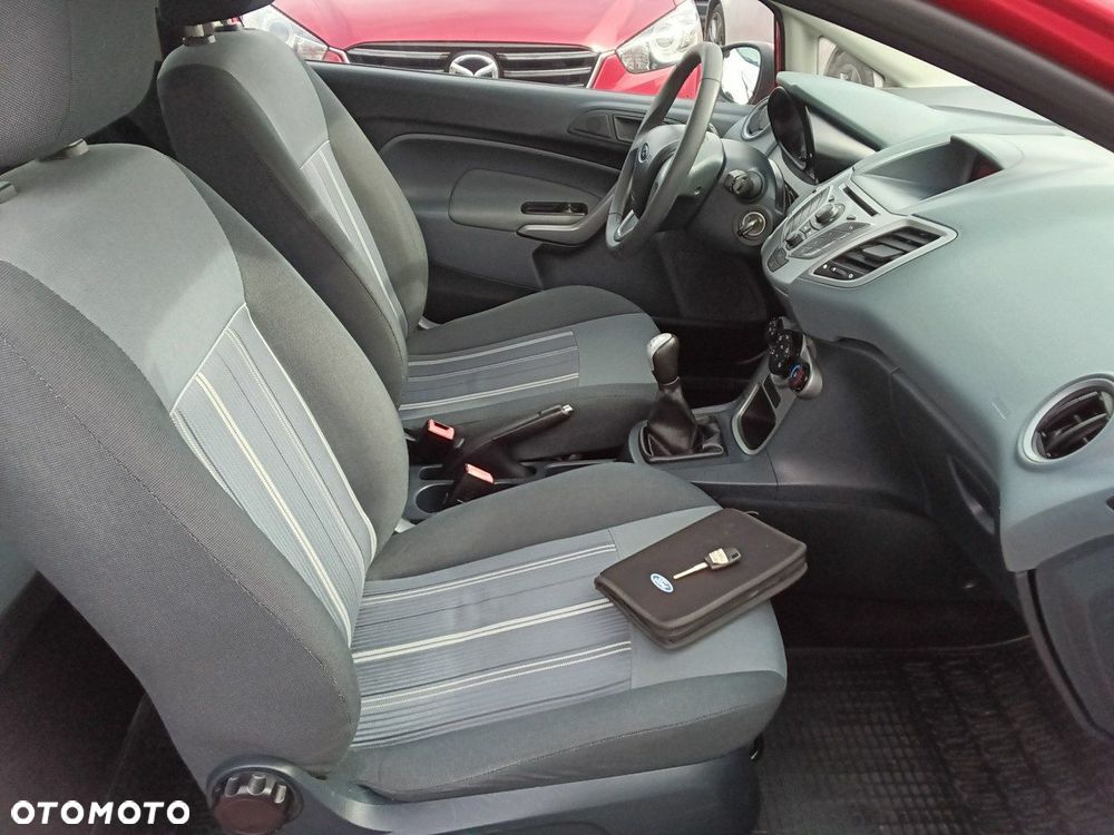 Ford Fiesta - 11