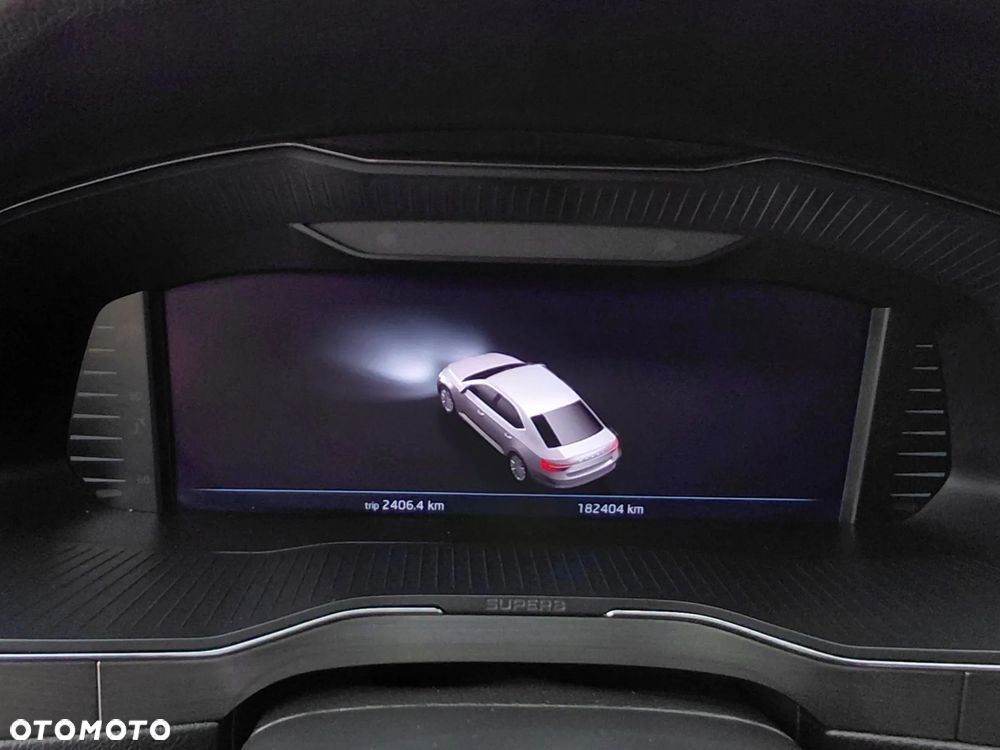 Skoda Superb 2.0 TSI Style DSG - 9