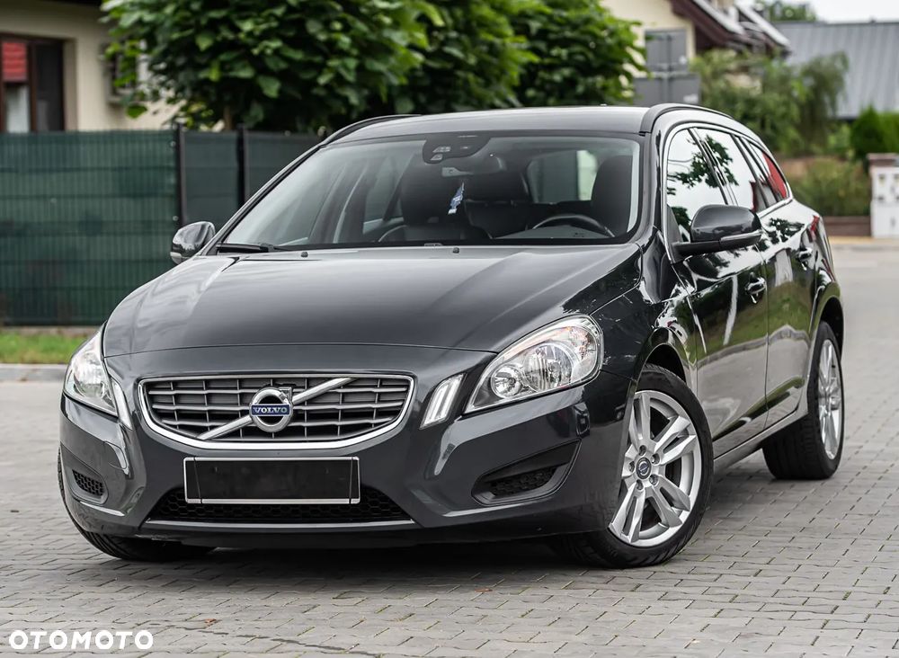 Volvo V60 D2 Momentum - 6