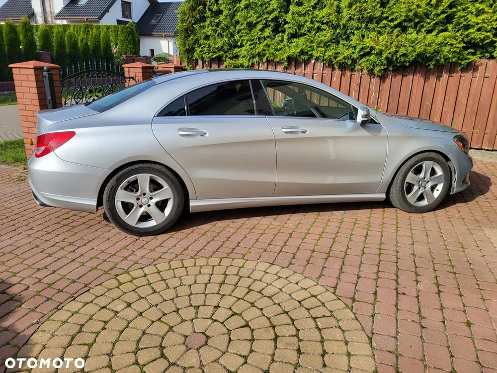 Mercedes-Benz CLA 250 7G-DCT - 3