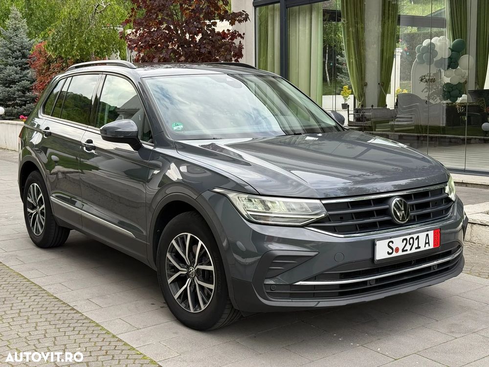 Volkswagen Tiguan - 30