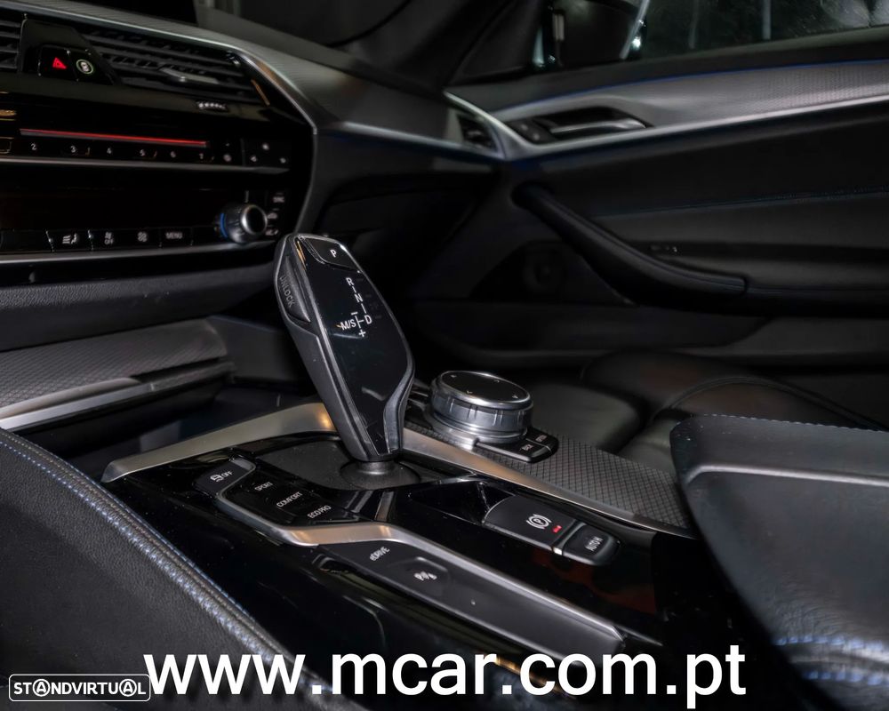 BMW 530 e iPerformance Pack M - 16