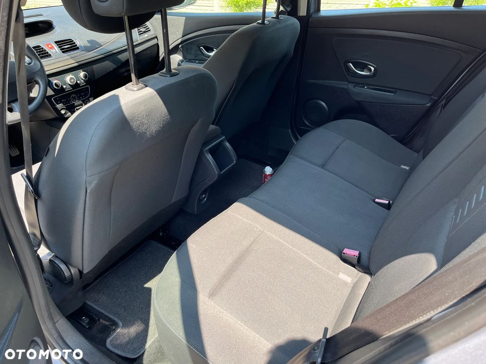 Renault Megane 1.6 16V 100 Expression - 15