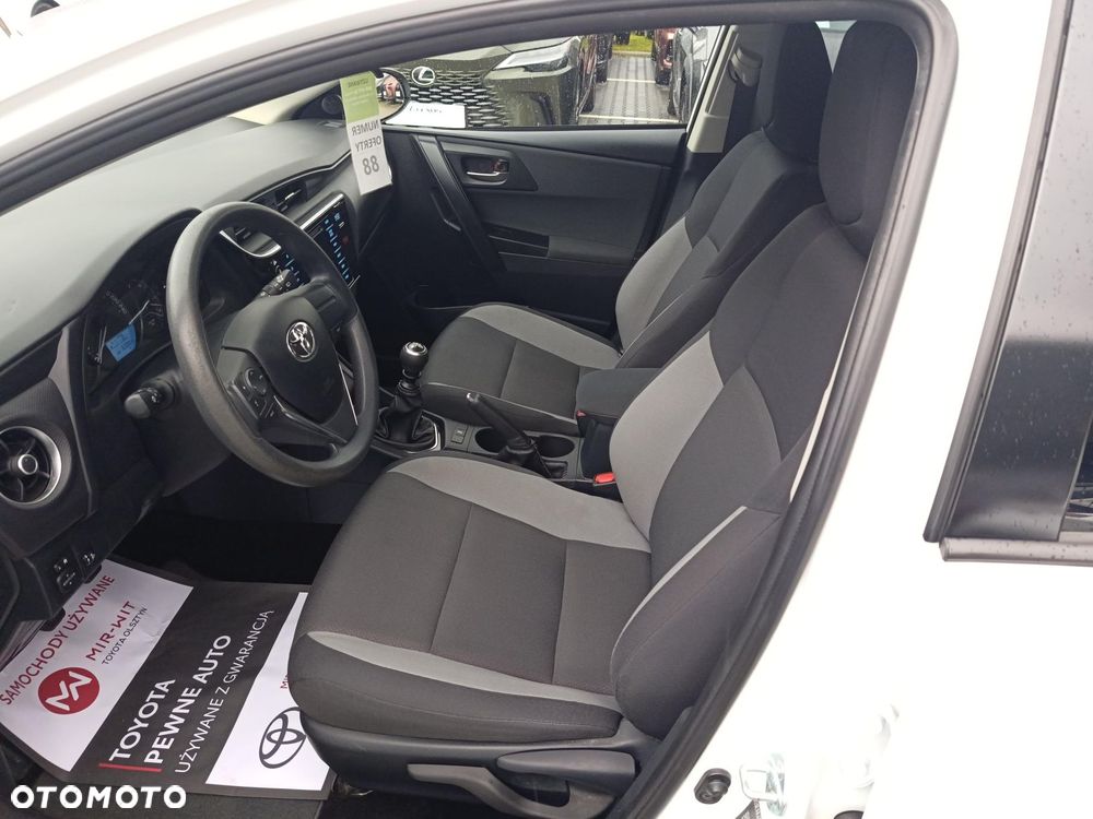 Toyota Auris 1.33 VVT-i Active - 20
