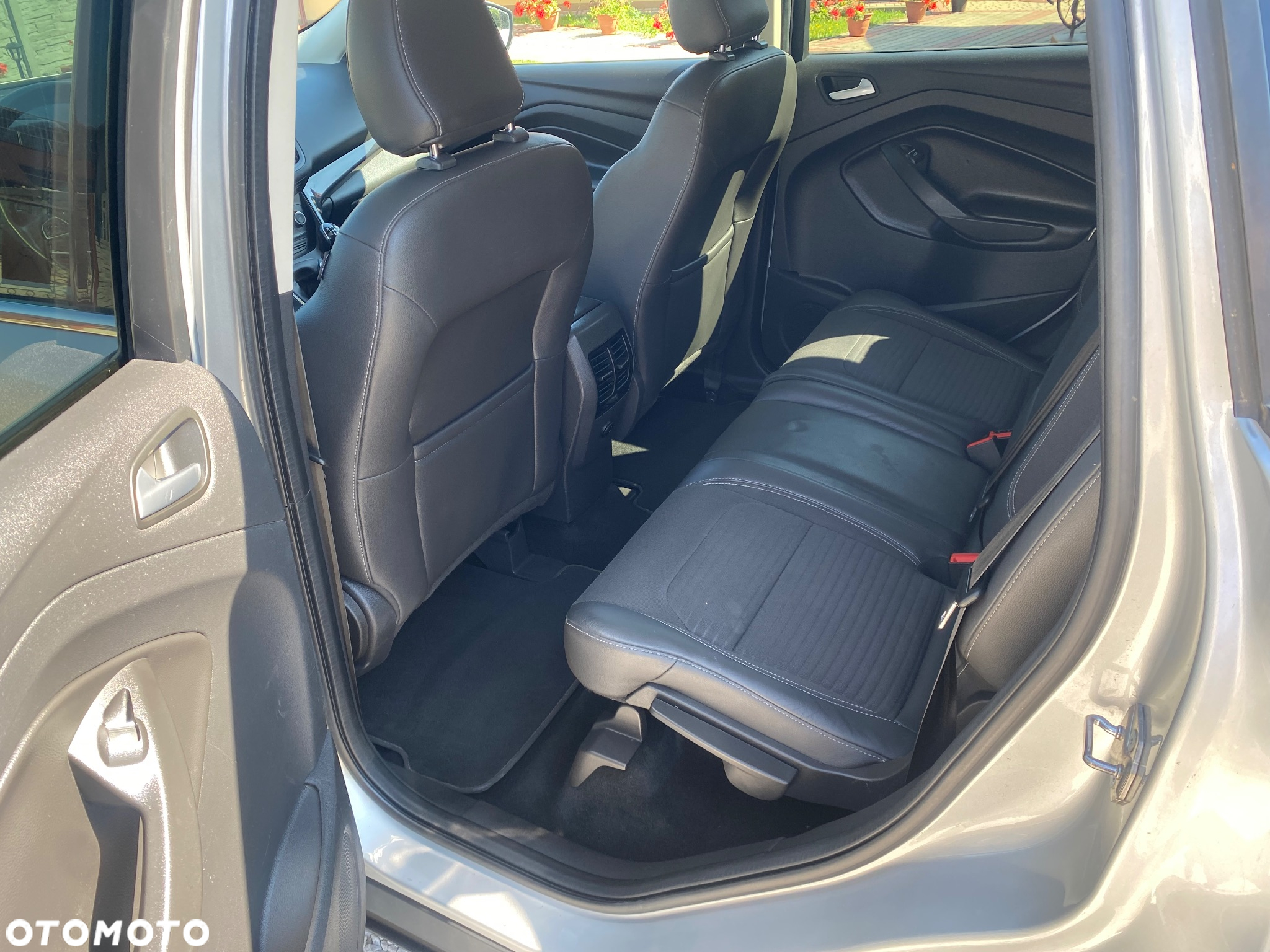 Ford Kuga 2.0 TDCi 4WD Titanium - 22
