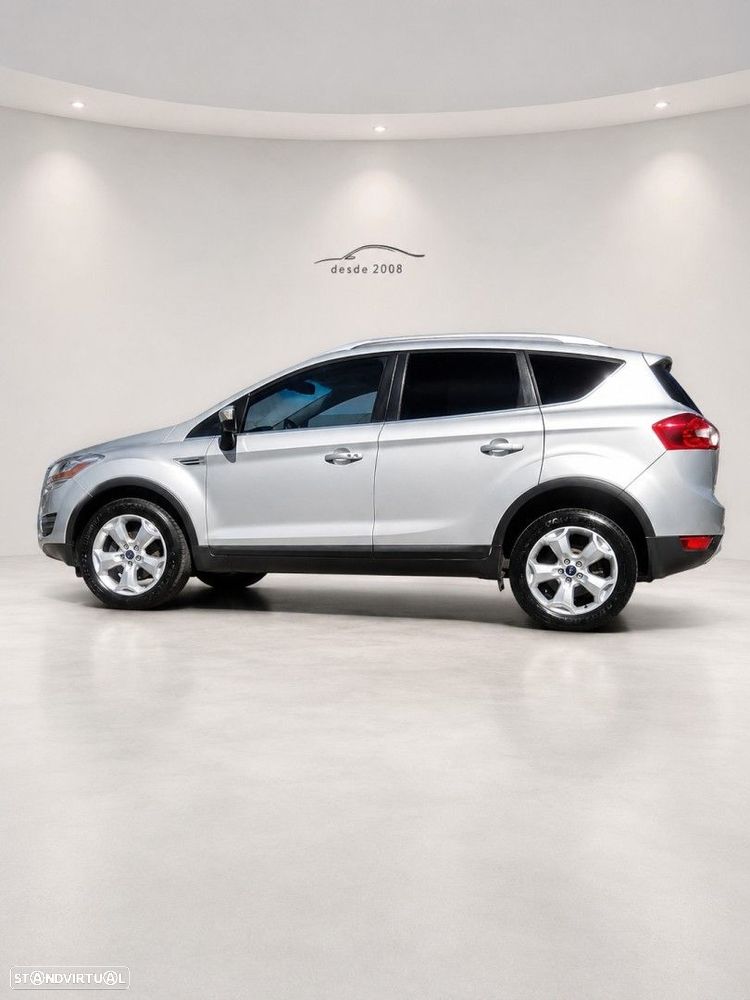 Ford Kuga 2.0 TDCi Titanium - 10