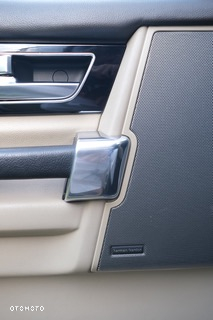 Land Rover Discovery IV 2.7D V6 HSE - 10