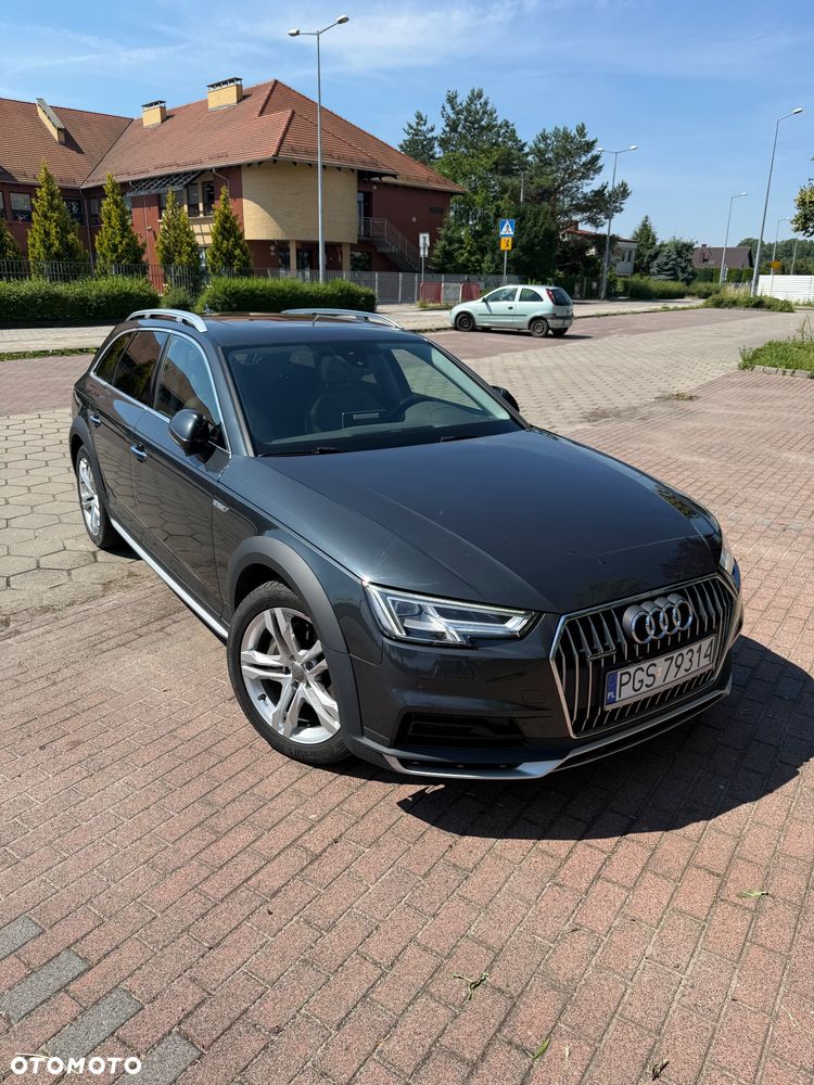 Audi A4 Allroad - 1
