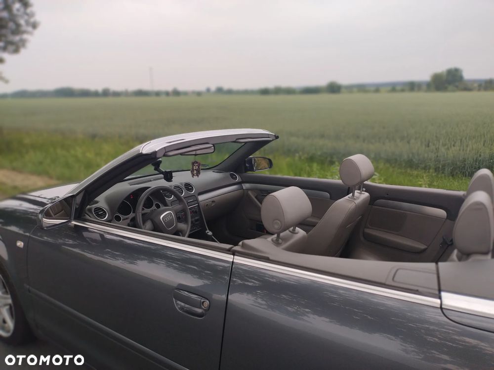 Audi A4 Cabrio - 7