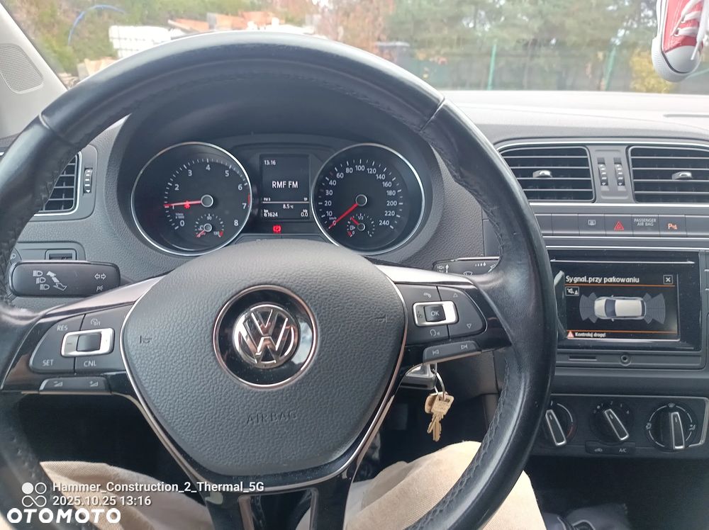 Volkswagen Polo - 12