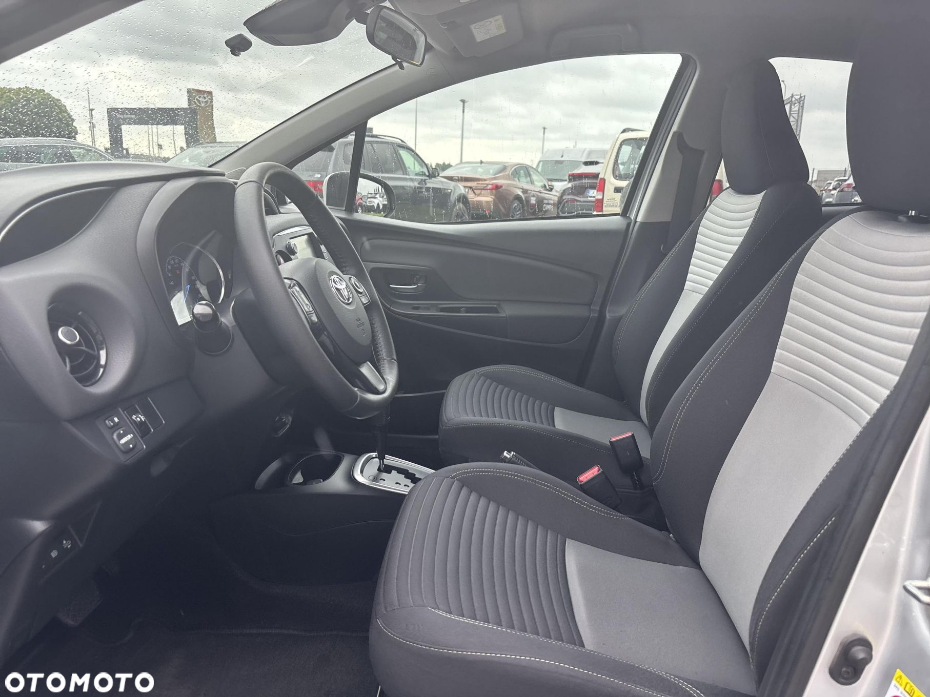 Toyota Yaris - 9