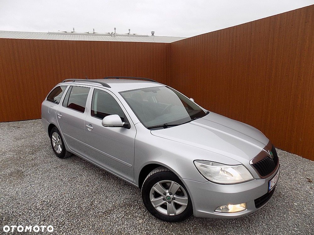 Skoda Octavia 1.6 TDI DPF Fun - 1